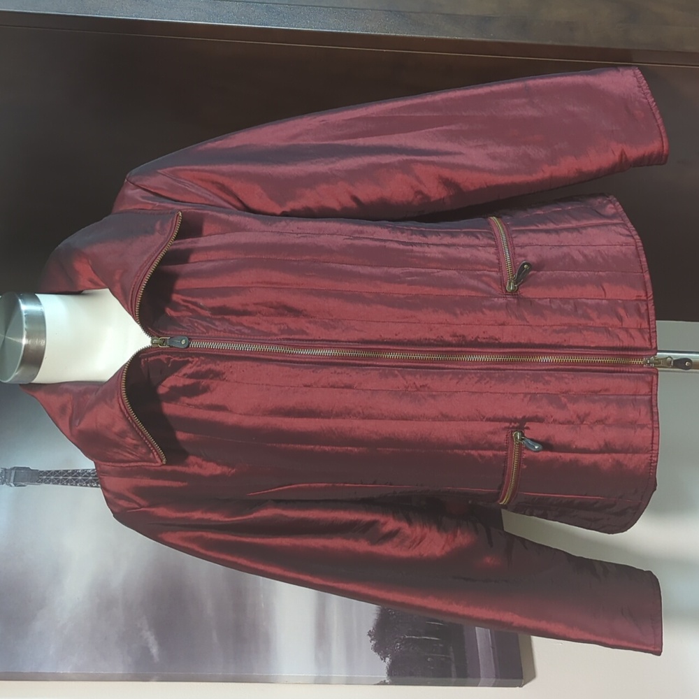 SPANNER Deep Red Women's Puffer Jacket